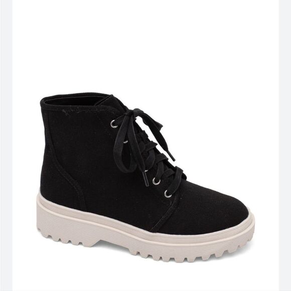 New Lisa Vicky Always Boot (Women) hiking high top black tie up lug sole bootie - Picture 1 of 4